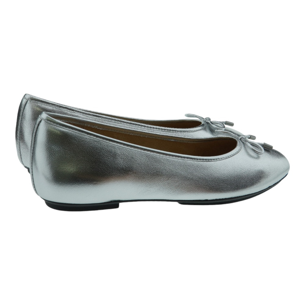 Compra Bailarinas FitFlop W Delicato Bow en Plata | Carrile foto 4