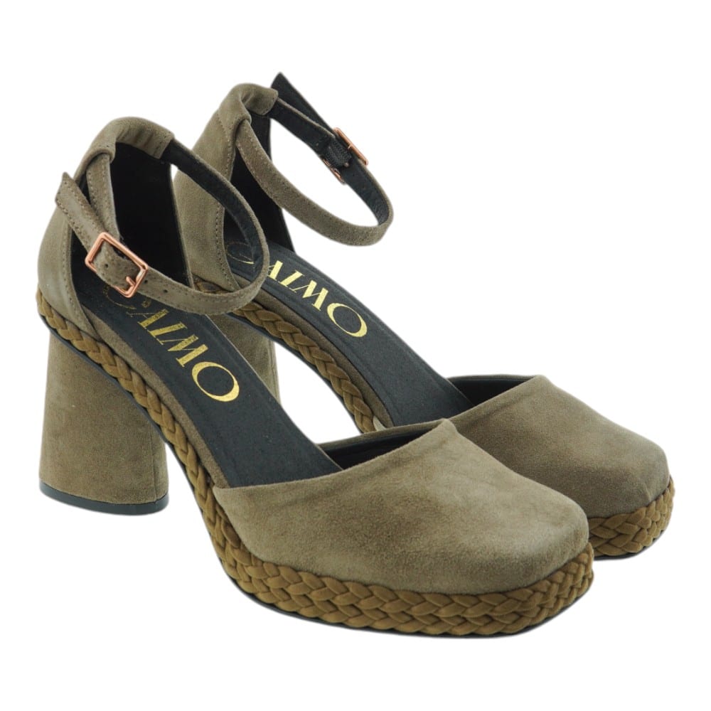 Zapatos Tacón Ante Taupe Gaimo Plataforma Trenzada y Pulsera Elia