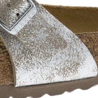 Sandalias Birkenstock Gizeh Plata Brillante para Mujer | Carrile foto 5